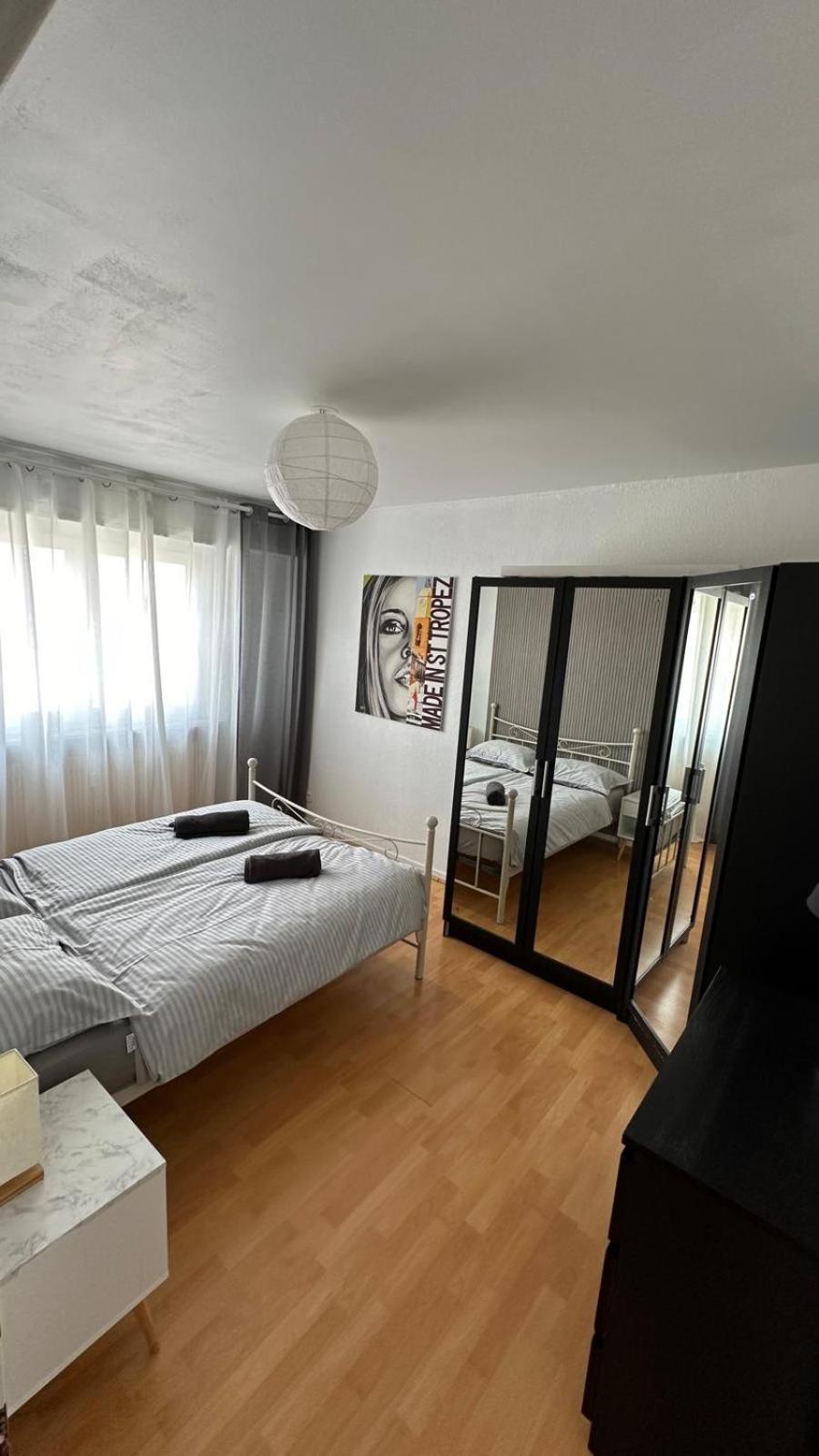 Apparemment Spacieux Et Lumineux Pour 6 Voyageurs Straatsburg Buitenkant foto